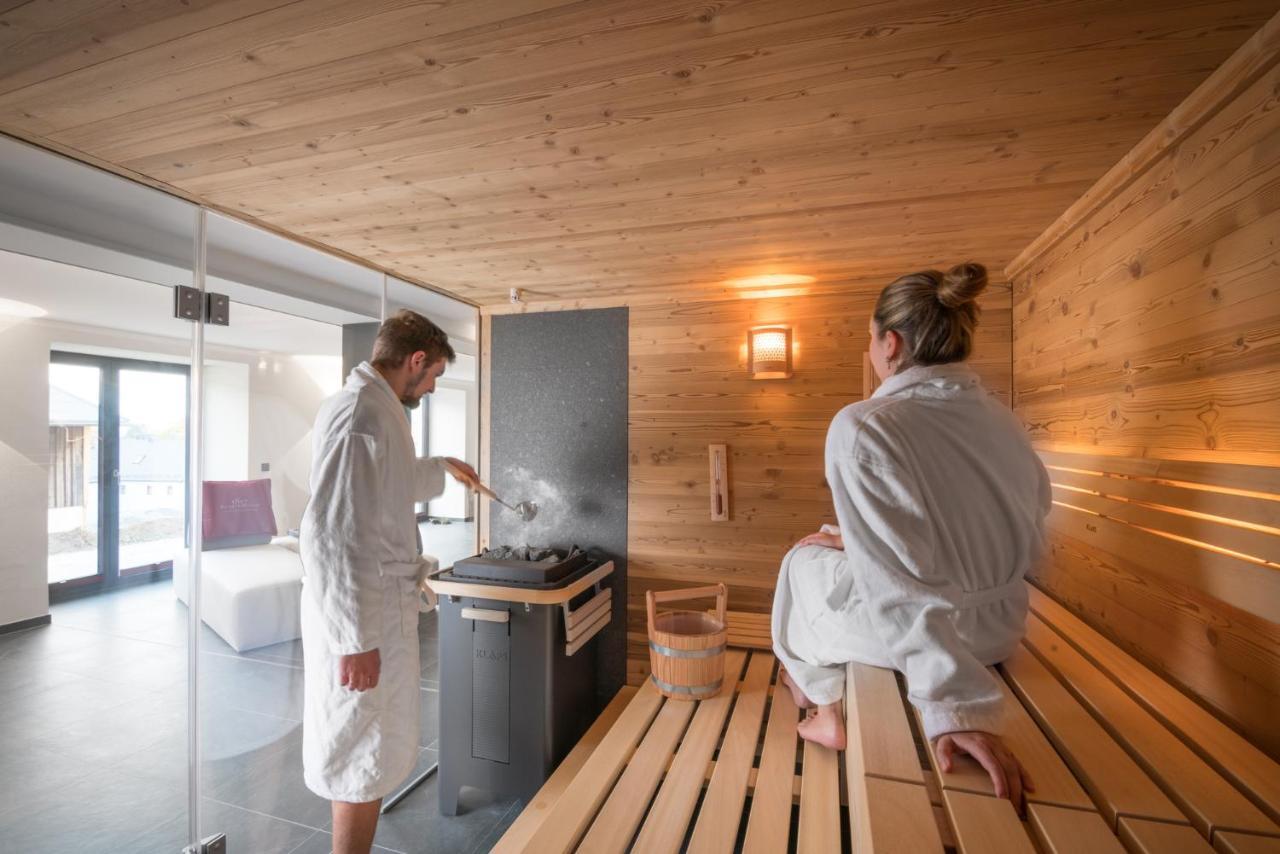 Chalet-Ferienwohnung Schlossblick, 51 Qm, Wellness/Fitness/Sauna - Bergroedelhof Feilitzsch Экстерьер фото
