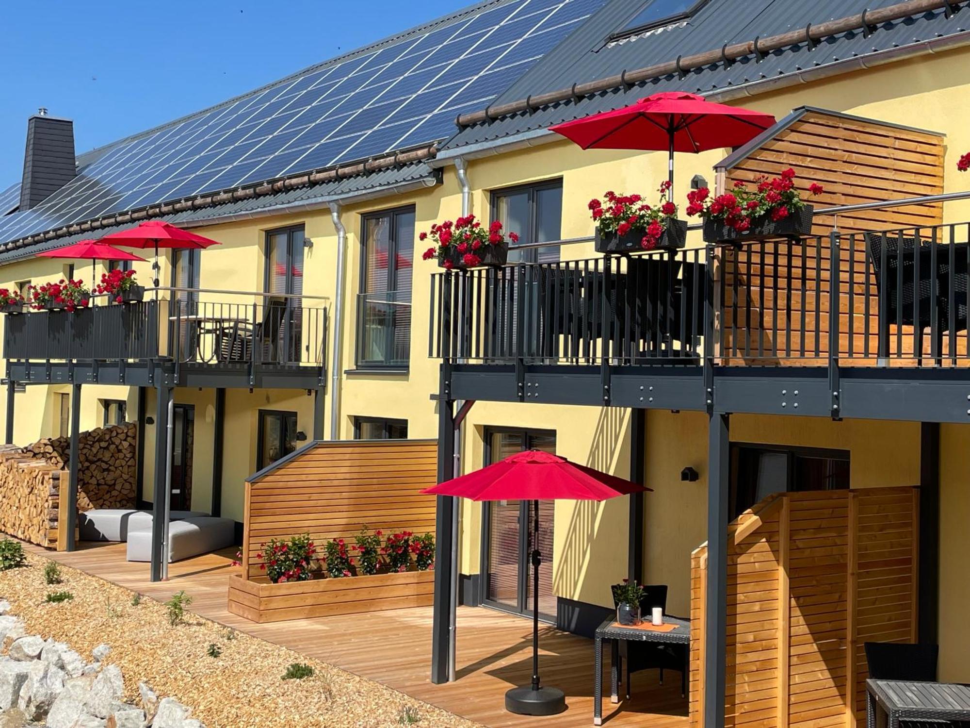 Chalet-Ferienwohnung Schlossblick, 51 Qm, Wellness/Fitness/Sauna - Bergroedelhof Feilitzsch Экстерьер фото