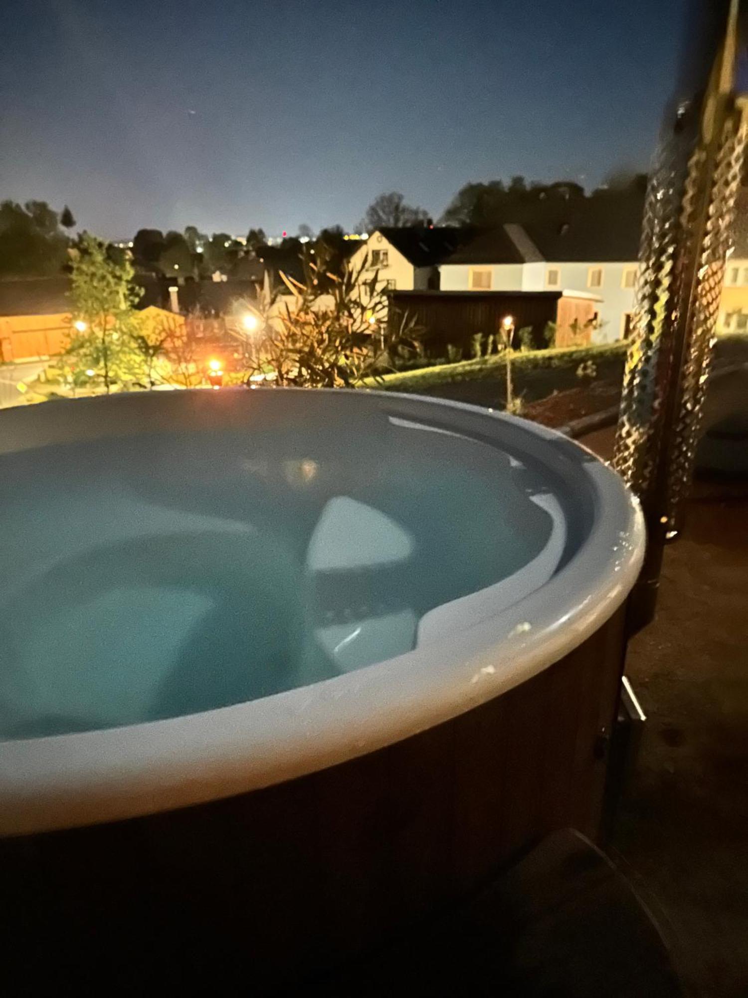 Chalet-Ferienwohnung Schlossblick, 51 Qm, Wellness/Fitness/Sauna - Bergroedelhof Feilitzsch Экстерьер фото